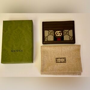 Gucci GG Supreme Card Holder with Brown and Gold Accents